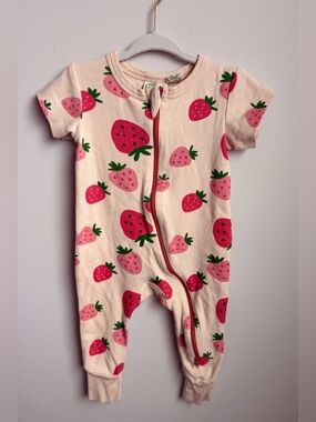 Parade Organics Strawberry Print Pink Kids One-Piece Zipper Romper